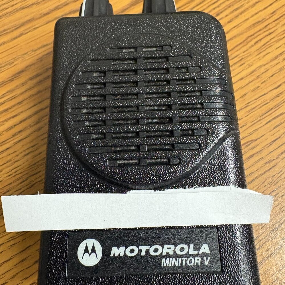 MOTOROLA MINITOR V PAGER